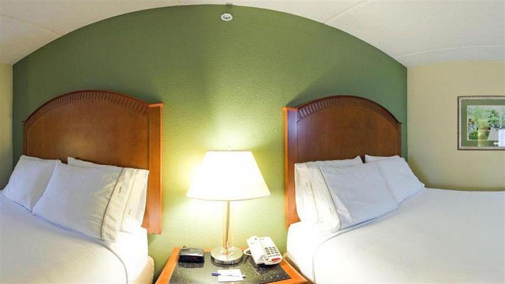 Holiday Inn Express & Suites Charlotte Arpt-Belmont By Ihg Kültér fotó