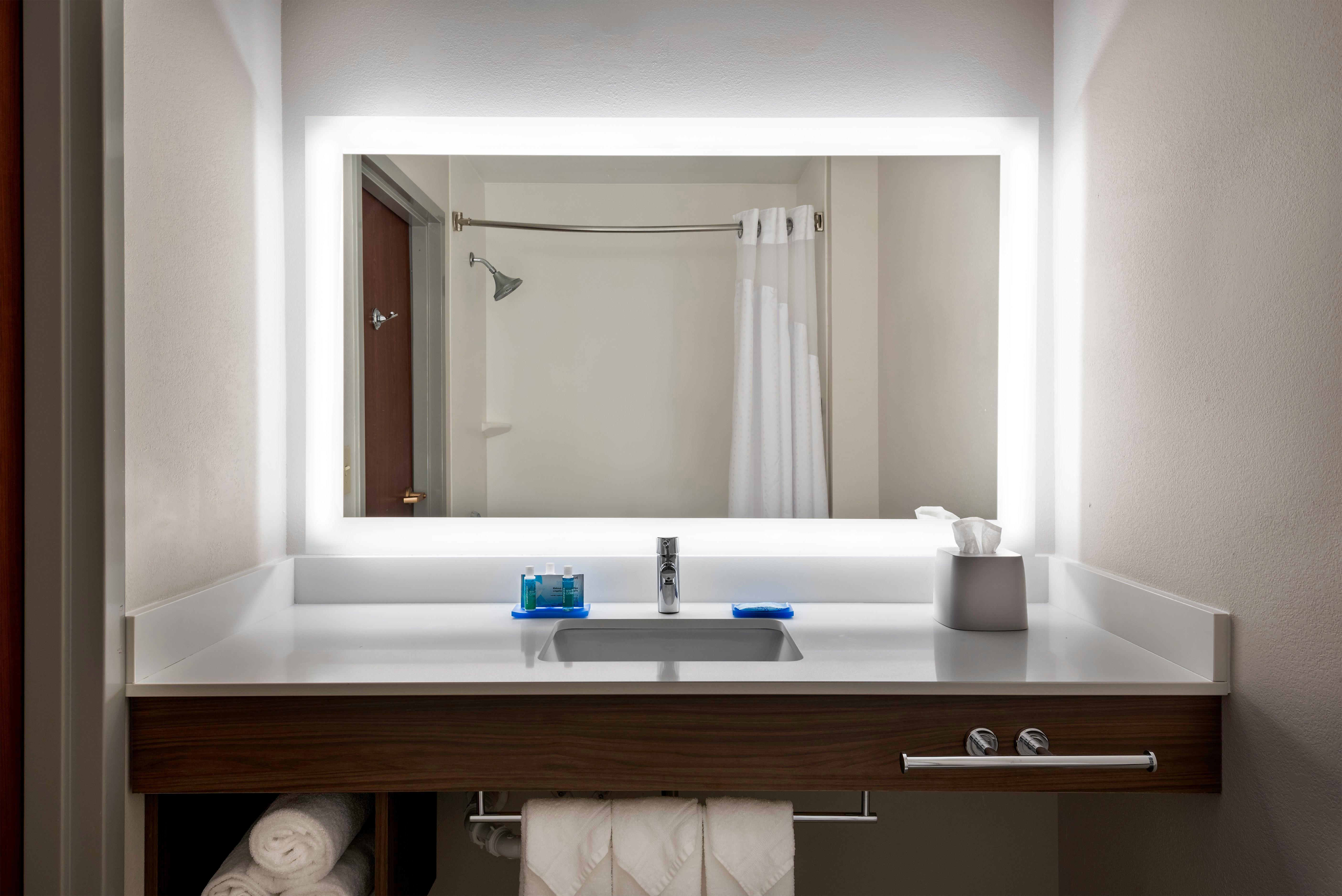 Holiday Inn Express & Suites Charlotte Arpt-Belmont By Ihg Kültér fotó