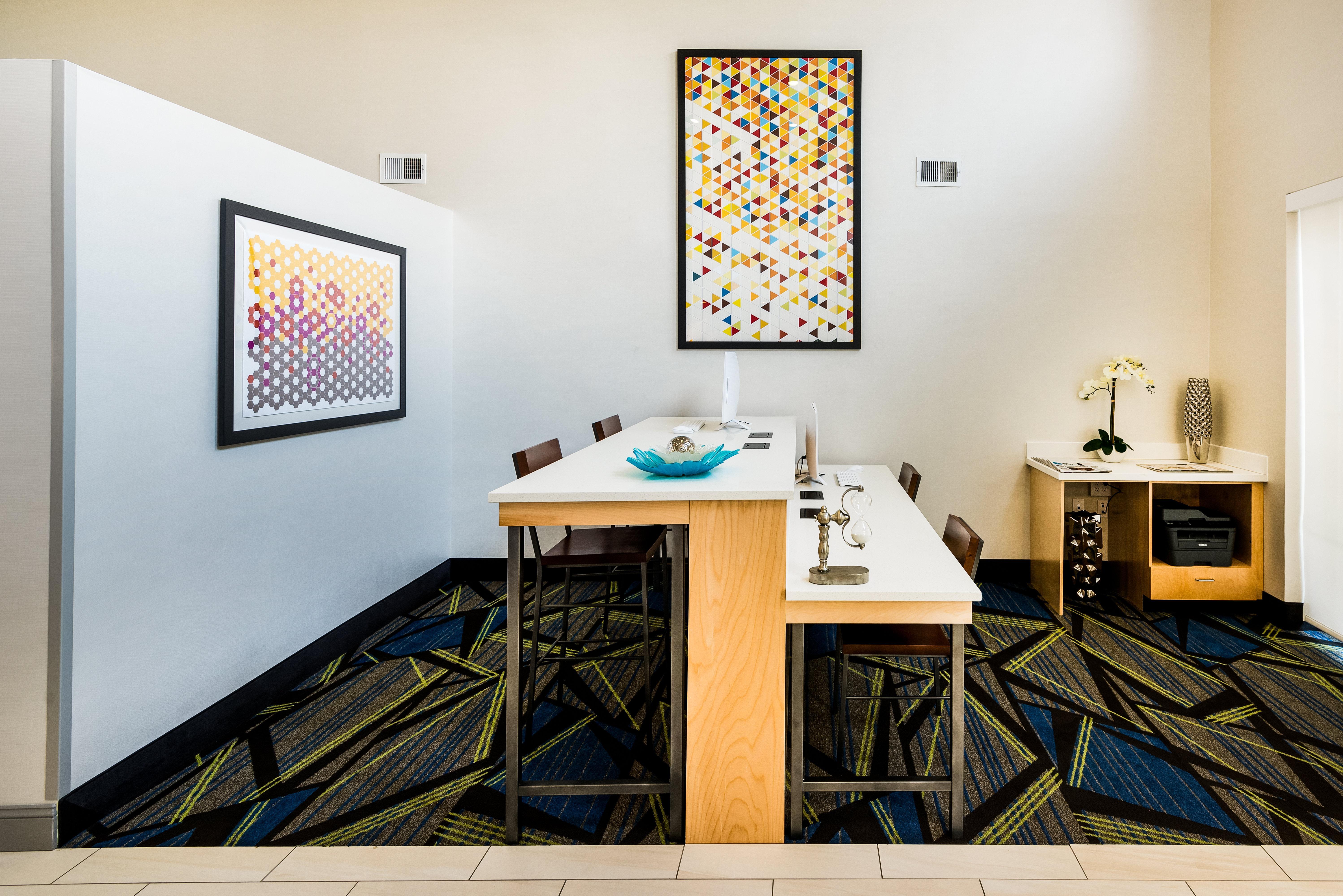 Holiday Inn Express & Suites Charlotte Arpt-Belmont By Ihg Kültér fotó