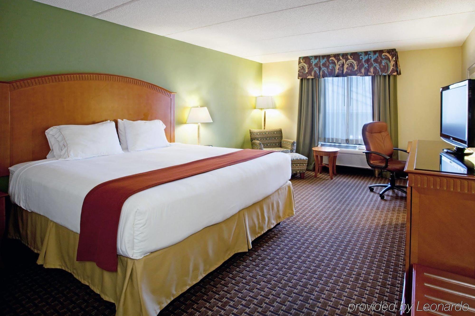 Holiday Inn Express & Suites Charlotte Arpt-Belmont By Ihg Kültér fotó